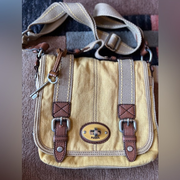 Fossil Handbags - Fossil canvas and leather, never used, messenger bag great bag